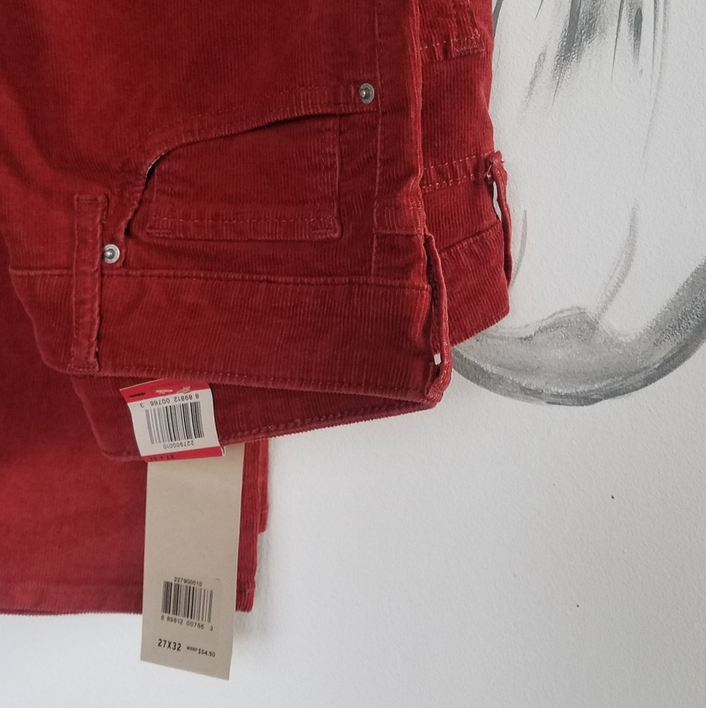 Levi corduroy flares!